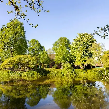 Meierei - Mit Pool & Tennisplatz, Nahe Ostsee *