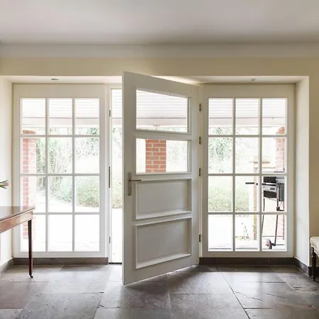 Meierei - Mit Pool & Tennisplatz, Nahe Ostsee * Harmsdorf