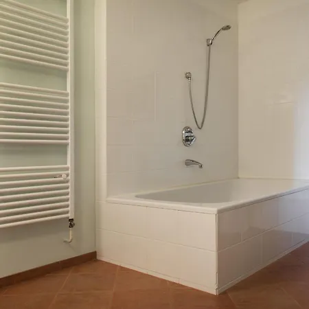 Meierei - Mit Pool & Tennisplatz, Nahe Ostsee *