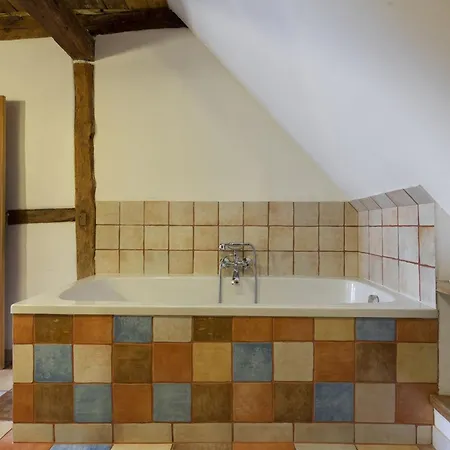 Meierei - Mit Pool & Tennisplatz, Nahe Ostsee *